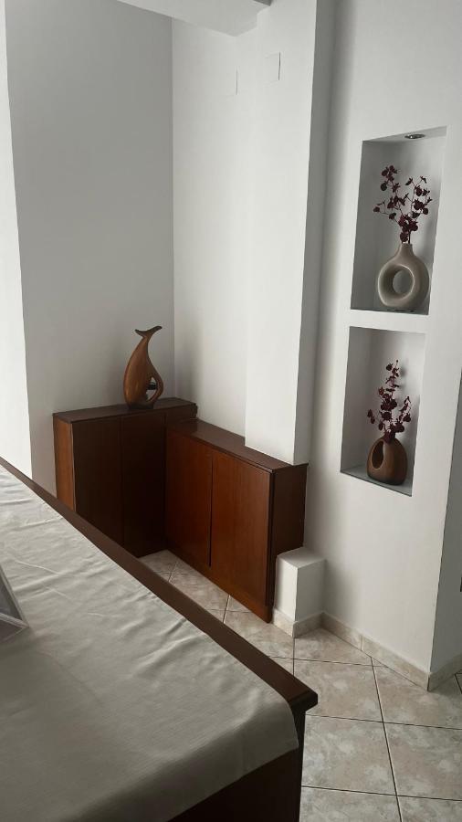 The Side Of Meteora Majestic Apartment Kalambaka Exterior photo